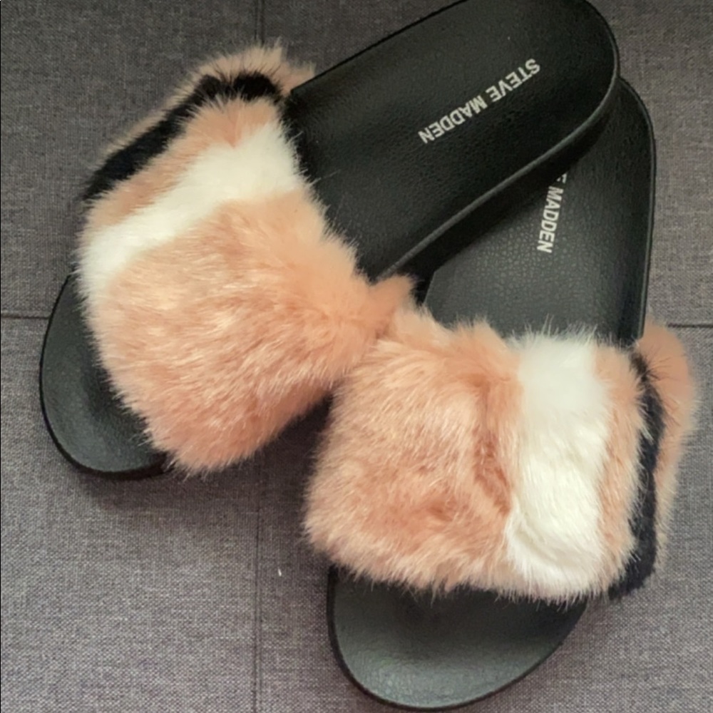 Steve Madden Slides